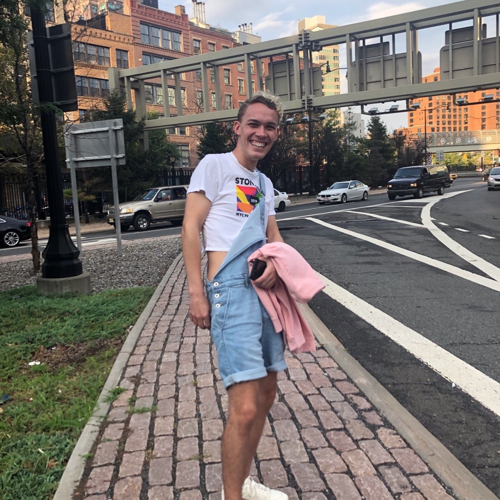 Meet your Posher, William